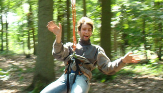 Pure Aventure - Parcours Accrobranche en forêt - Raismes